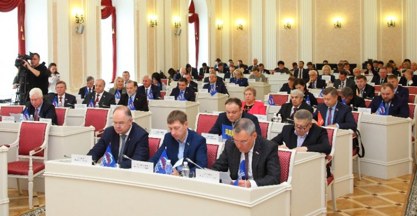 11 октября 2019 года руководитель Пензастатата М.А. Уханов принял участие в 24-ой сессии Законодательного Собрания Пензенской области